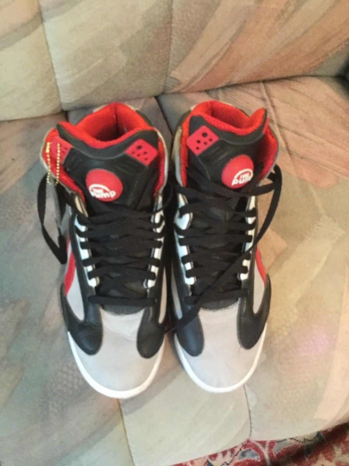 shaq pumps black