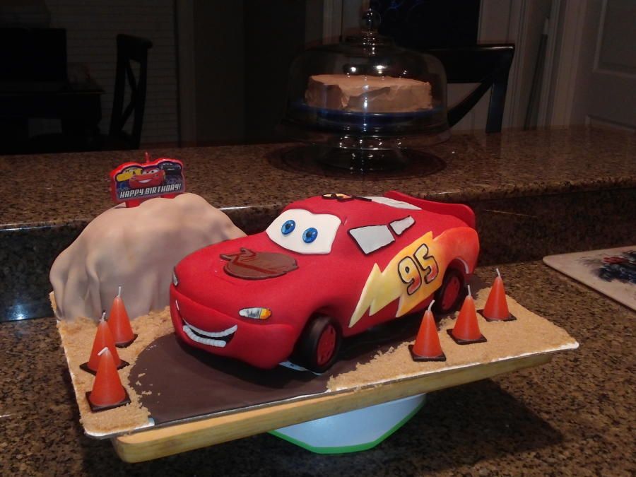 cars 3 car cakes