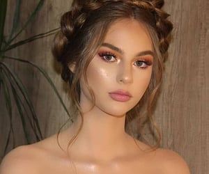 Girl 👸🏻💁🏻♀️ Girl 👸🏻💁🏻♀️