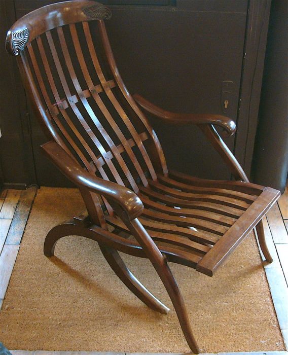 Antique Steamer Chair / Bentley's Antiques La Côte Pâle antique steamer chair / Bentley's Antiques Floor Covering, Steamer, Creature Comforts, British Colonial - Antique Steamer Chair / Bentley's Antiques La Côte Pâle
