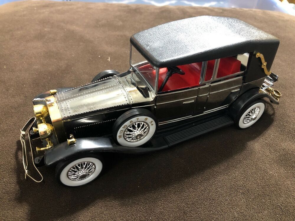 Vintage Novelty Lincoln Town Car AM Transistor Radio AD 1928. | eBay