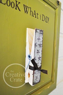 The Creative Crate Look What I Did Art Display Displaying Kids Artwork Art Display Diy Craft Projects