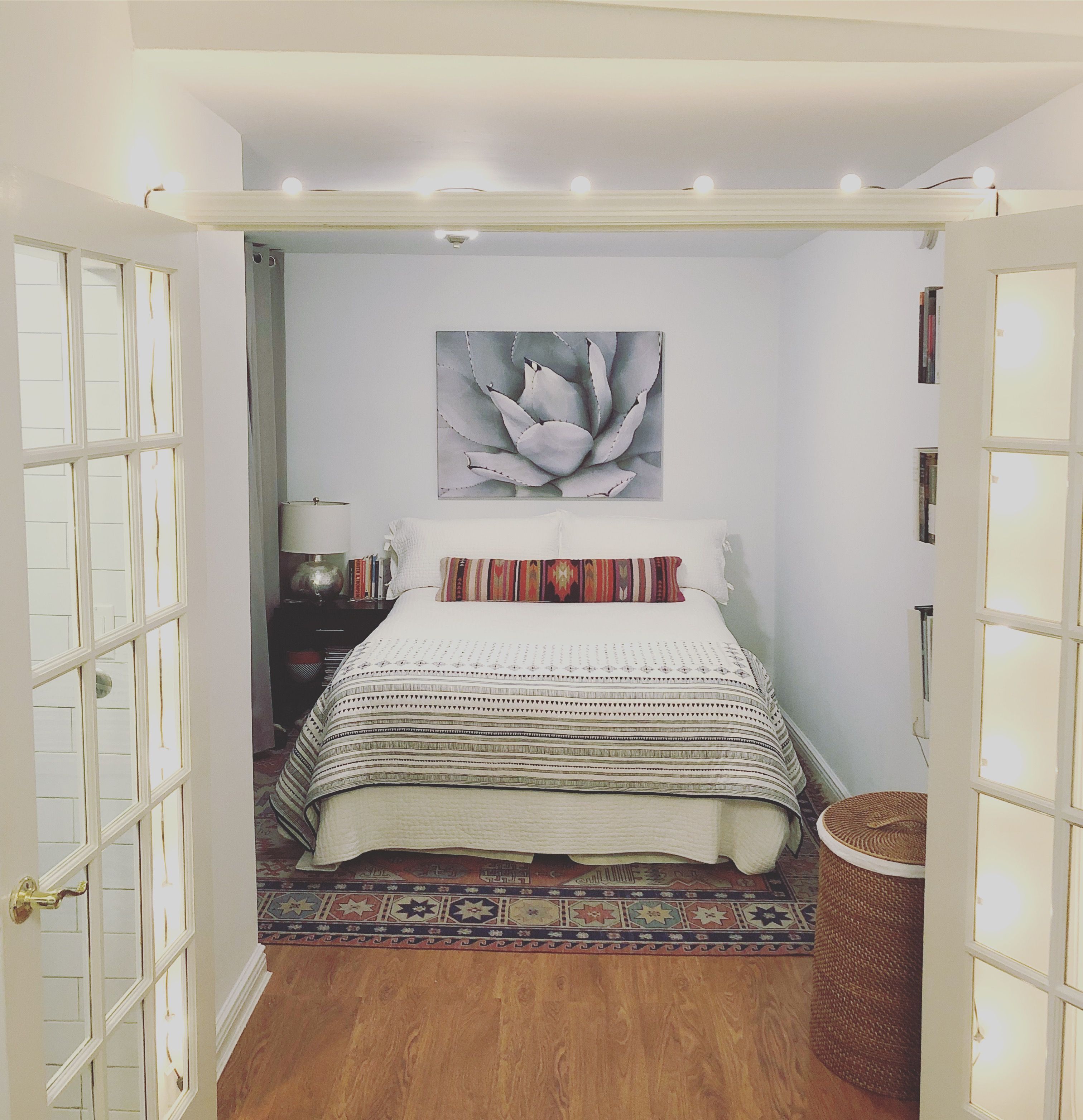 Small Apartments 250 350 And 500 Square Feet Studio Floor Plans Apartment Floor Plans Studio Apartment Floor Plans