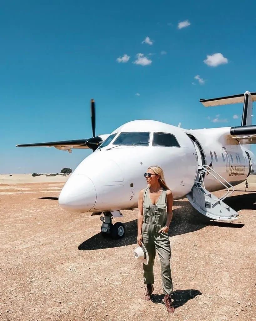 Get an itemized list of what to wear on safari will make packing for your trip a breeze. Here's everything you'll need, plus plenty of cute safari outfit ideas and a safari packing list for women. | what to wear on safari south africa | what to wear on safari in kenya | womens safari packing list | safari packing list women | safari packing list tanzania | safari packing list kenya | safari packing list south africa | safari outfit ideas africa | safari outfit ideas women Safari Outfit Women, Safari Outfits, Comfy Road Trip Outfit Summer, Hiking Outfit, Africa Safari Clothes, Travel Outfit Plane, Trip Outfits, Travel Outfits, Tanzania Safari