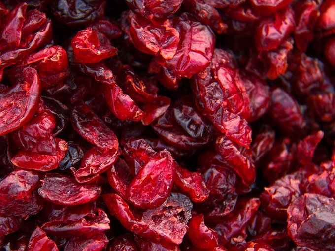 Deliciosa ensalada de frutas y nuez perfecta para Navidad, ¡solo 5 minutos! Fruit Nutrition, Smirnoff Vodka, Fruit Arrangements, Shakira, Granola, Meat Jerky, Cabbage, Food And Drink, Healthy Eating