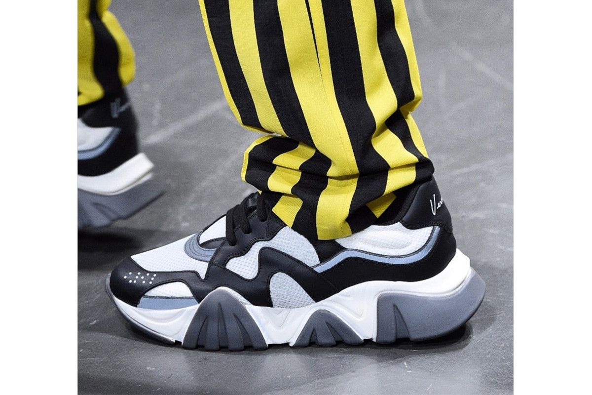 Take a Look at Versace's Newly-Debuted SQUALO Sneaker | Versace sneakers, Sneakers, Sneakers fashion