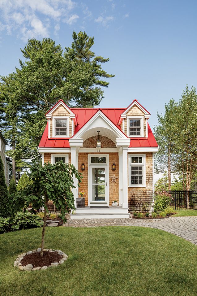 6 Maine Tiny Homes with Lots of Character Tiny house