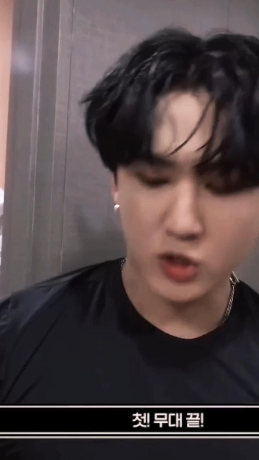 Pin De Veasse En Stray Kids Video En 2024 Kpop pin-de-veasse-en-stray-kids-video-en-2024-kpop