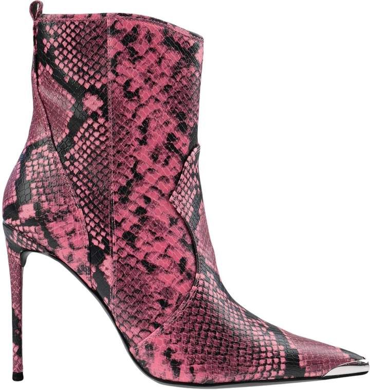 winnie harlow steve madden heels