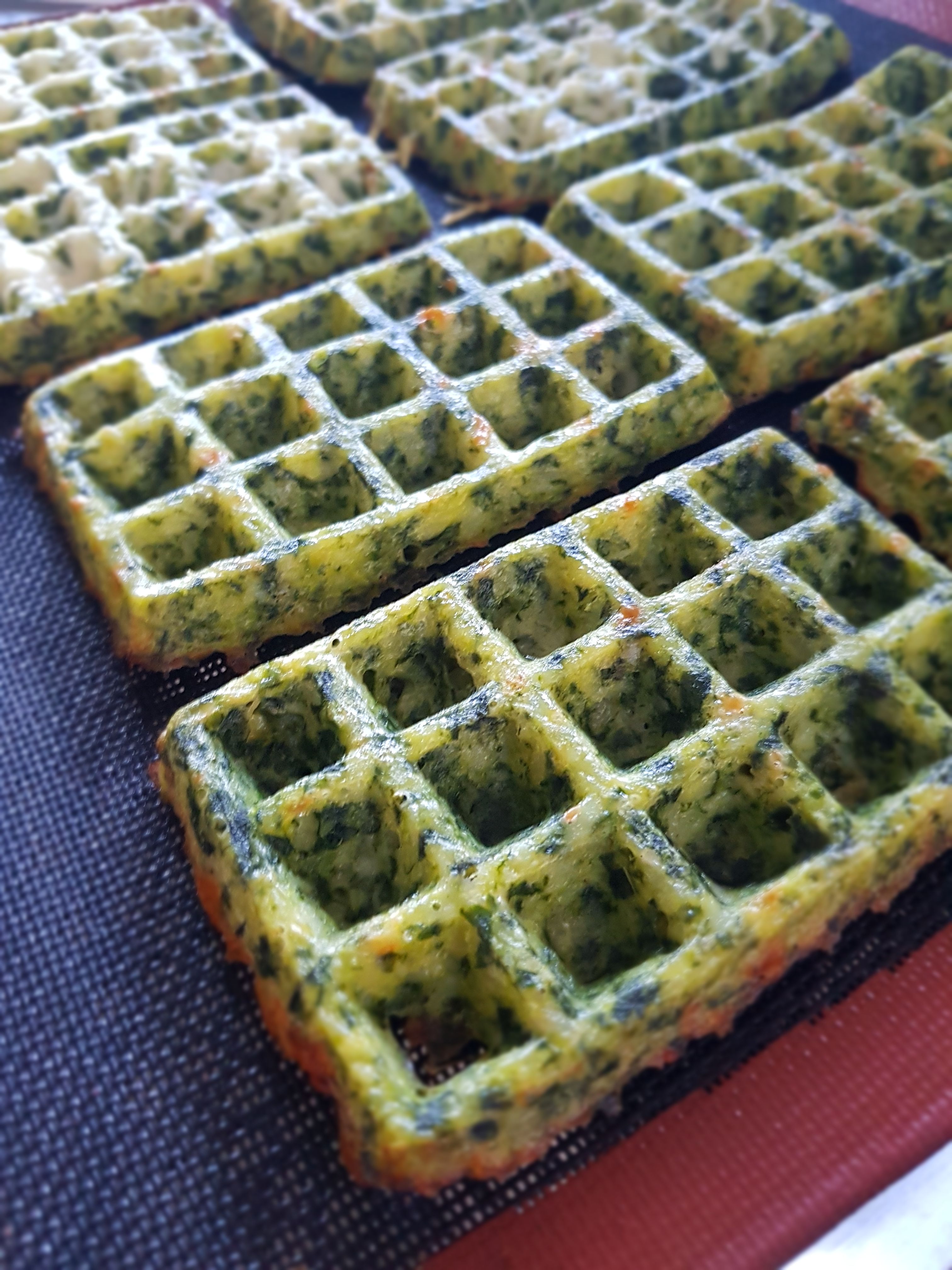 Recette De Gaufres Legeres Sans Gluten Recette Recette Gaufre Recettes Sans Gluten Sans Gluten
