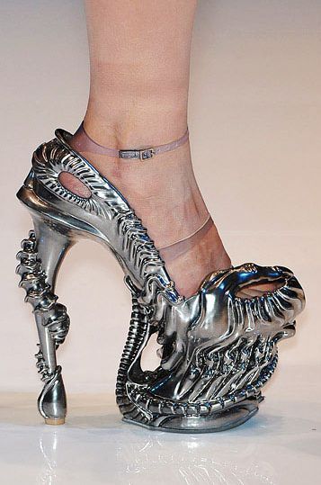 Alexander McQueen's Alien Shoes  Crazy heels, Heels, Runway shoes