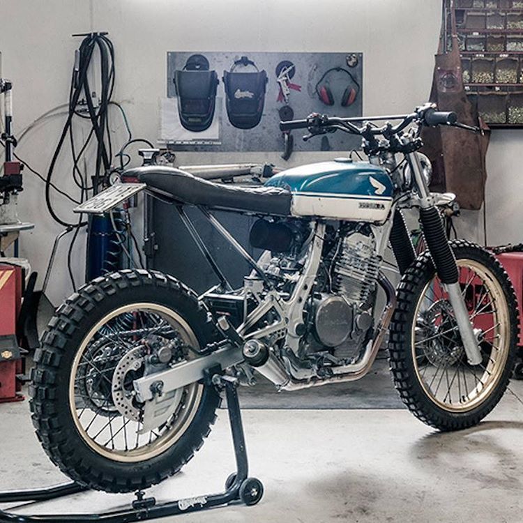 Klassik Kustoms Honda Nx650 Tracker Scrambler Motorrad Motorräder Honda Nx650 Tracker Scrambler