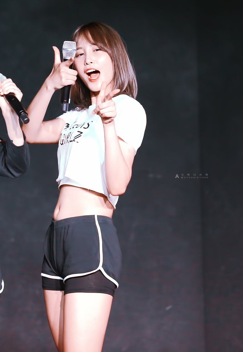 pledis girlz kang kyungwon pledis girlz kang kyungwon