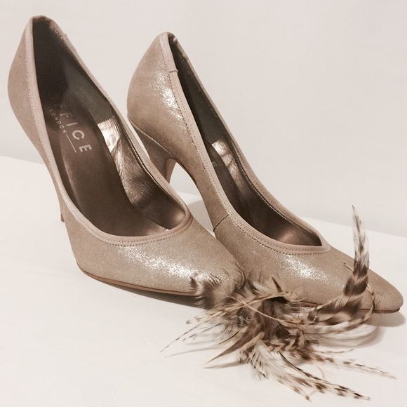 office on to point court heels