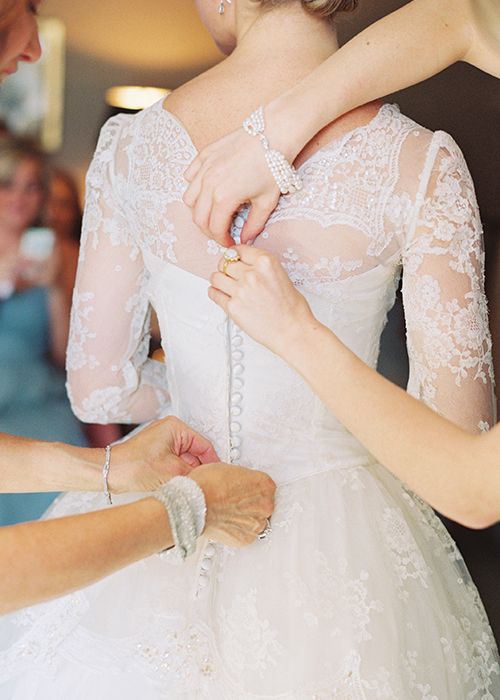 BRIDES Chicago: Best Places for Bridal Alterations | Wedding photos