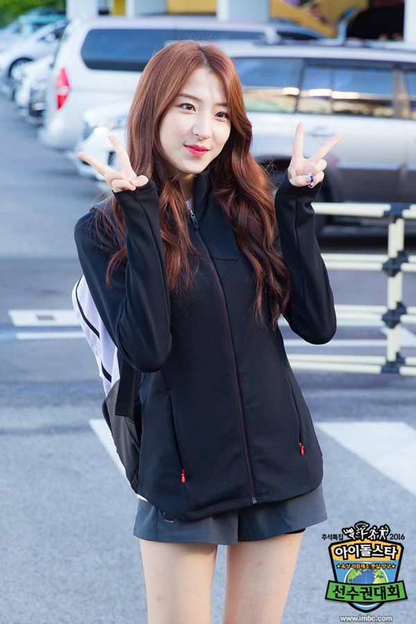 wjsn eunseo son juyeon isac 2016 160908 wjsn eunseo son juyeon isac 2016 160908