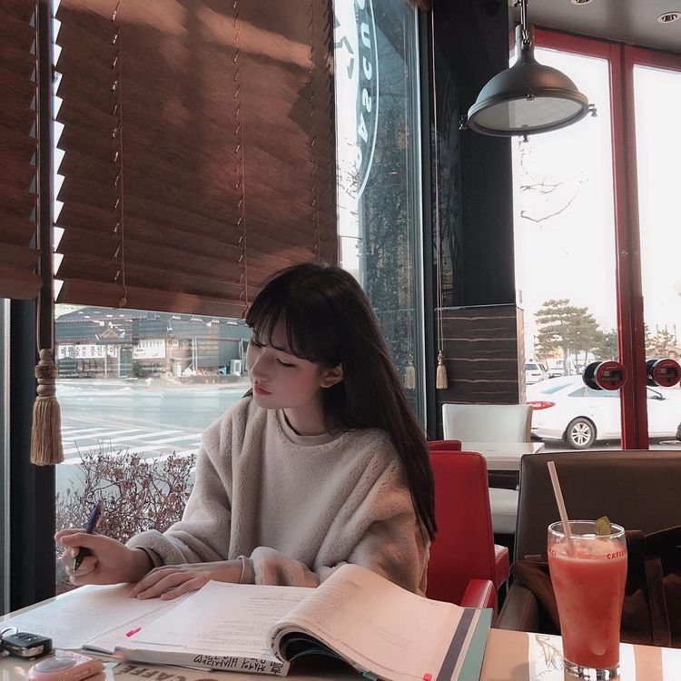 dating pianist