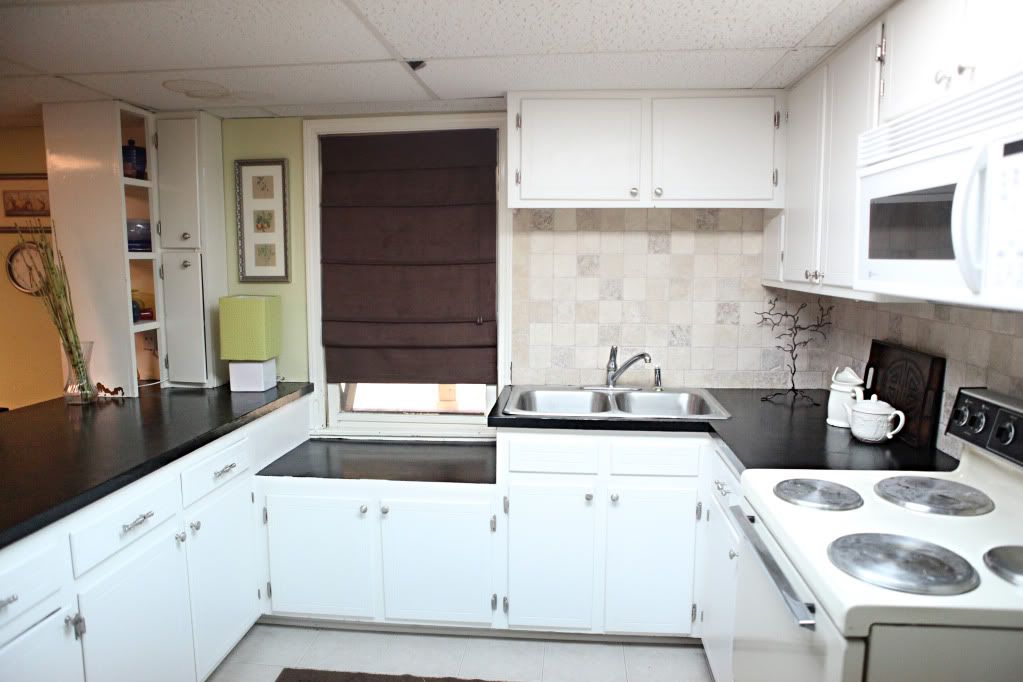 My Mother S Basement A Countertop Makeover Countertop Makeover Countertops Countertop Redo