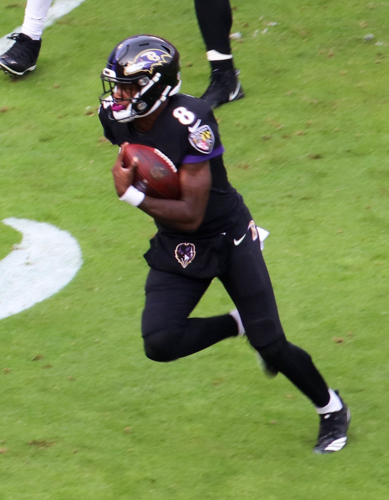 Lamar Jackson Won The 2016 Heisman With Big Stats And Highlights In Memorable Games Sbnation Com