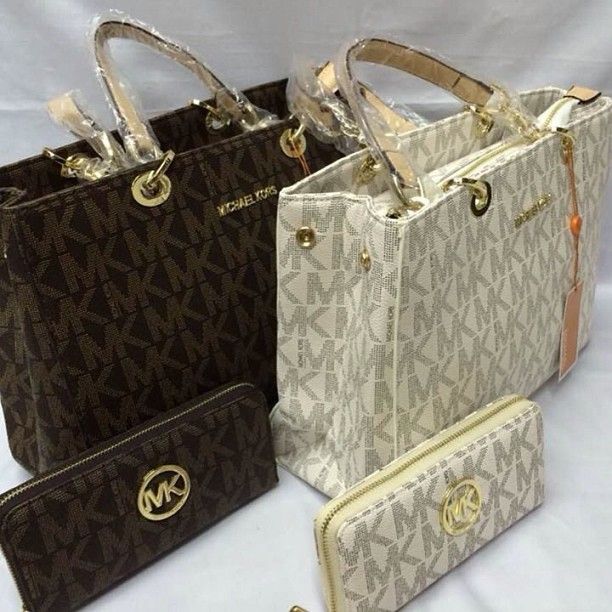 Michael Kors Handbags Discover The Largest Collection Of The Latest Collection Of Michael Kors Bags From Most Por S Bag