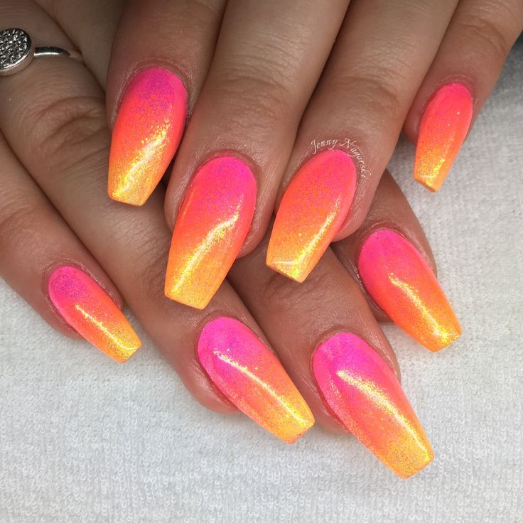 Sunset nails - pinnerent | Nagels, Mooie nagels, Gelnagels