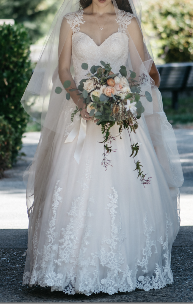 Essence of Australia '1999' | Wedding dresses, Used wedding dresses