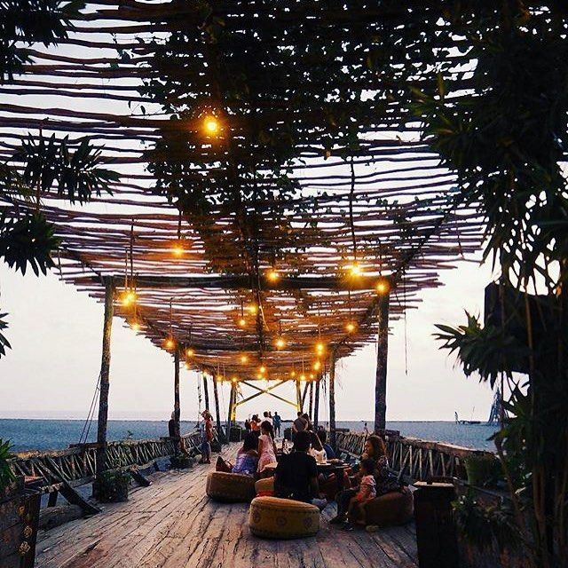 La Laguna beach club in between Seminyak And Canggu | La laguna bali