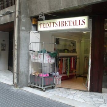Fotos De Teixits I Retalls Yelp Tienda De Telas Tiendas Comprar Tela