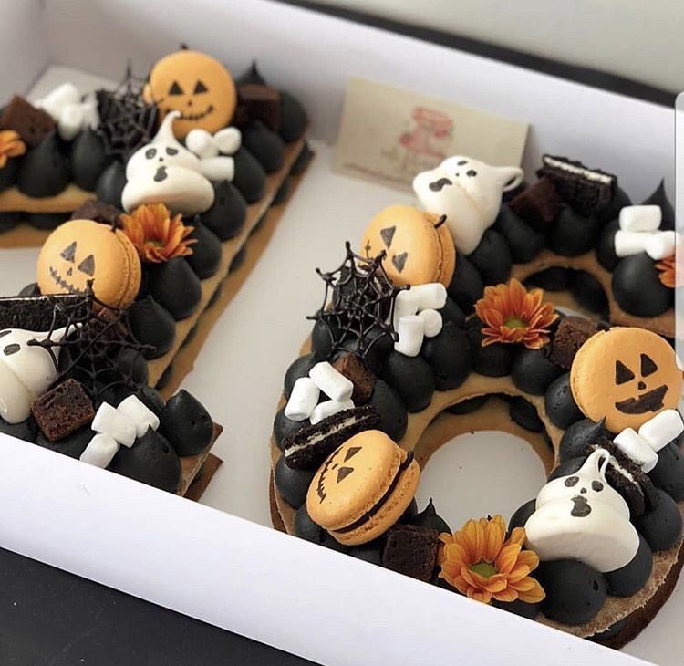 Pin By Azucar Y Arte On Spooky Season Halloween Desserts Halloween Cakes Halloween Baking
