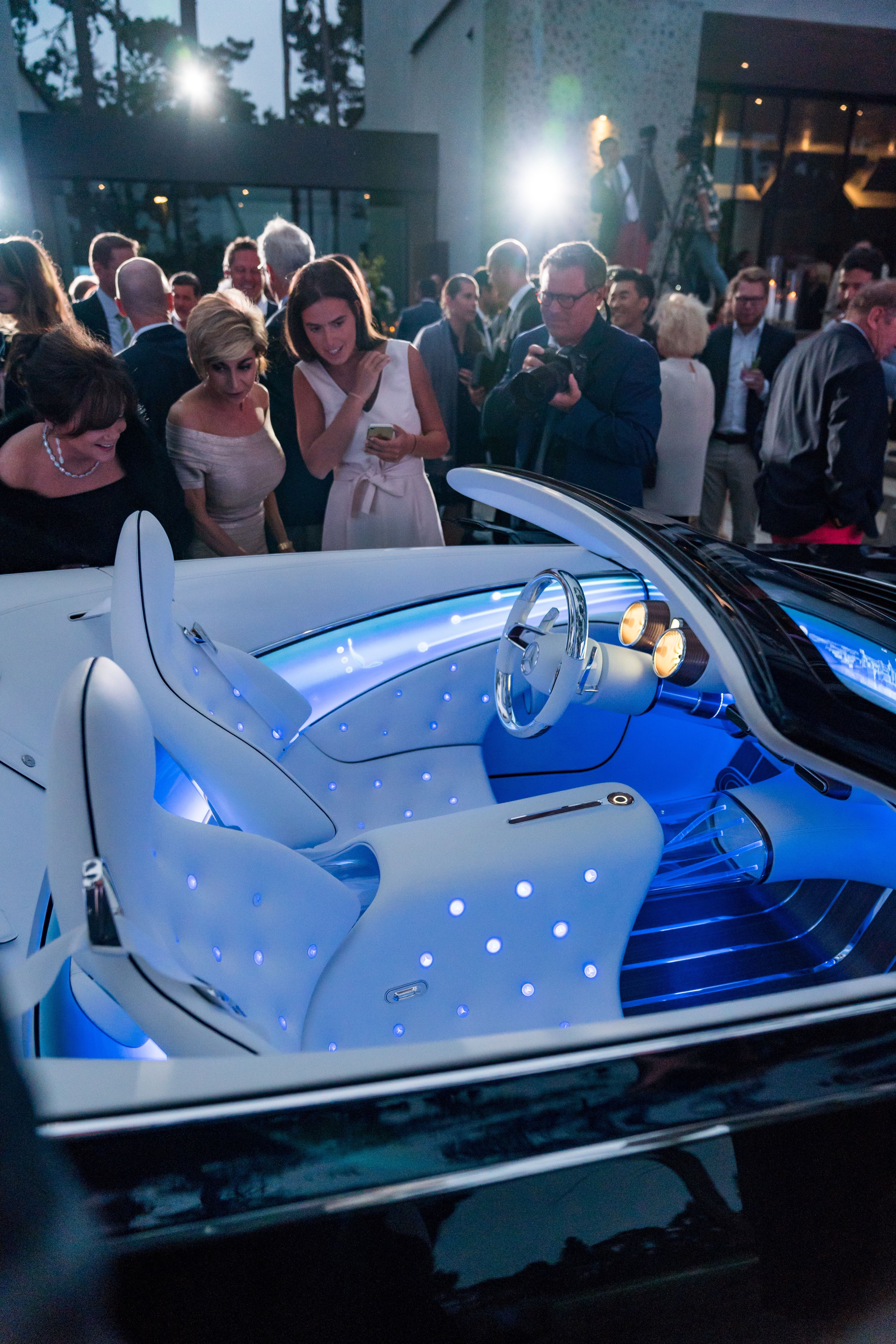 Impressions Of The World Premiere Vision Mercedes Maybach 6 Cabriolet Public Reveal During The Mont Luxury Car Interior Mercedes Benz Maybach Mercedes Maybach