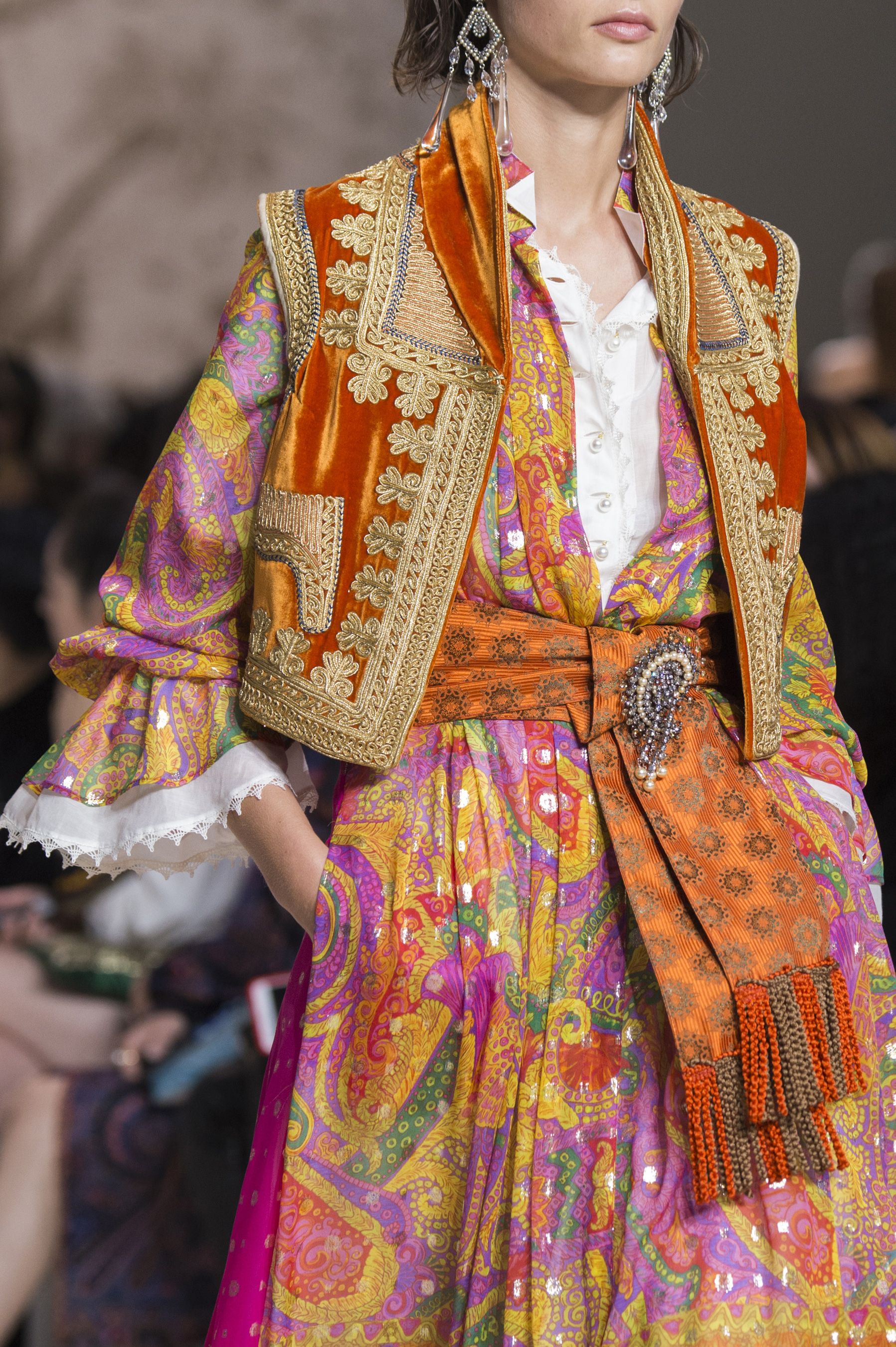 Clashing Prints - Fashion Trend Spring 2018 - The Clashing Prints - Fashion Trend Spring 2018 - The