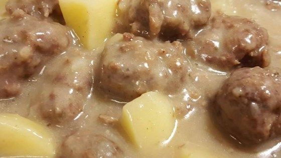 A hearty, old style stew is made with lots of pork meatballs and potatoes, simmered in a richly flavored gravy thickened with roasted flour. Canadian Cuisine, Canadian Food, Canadian Recipes, Canadian French, Italian Pasta Recipes, Mexican Food Recipes, French Recipes, Italian Desserts, Vietnamese Recipes