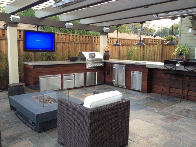Excelente Great Outdoor Patio Tv Ideas Outdoor Kitchen With Tv Home Design Ideas...