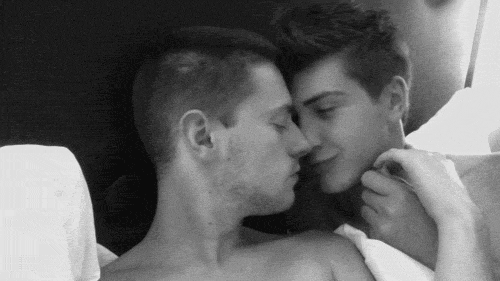 Gay hardcore sucking dick petite