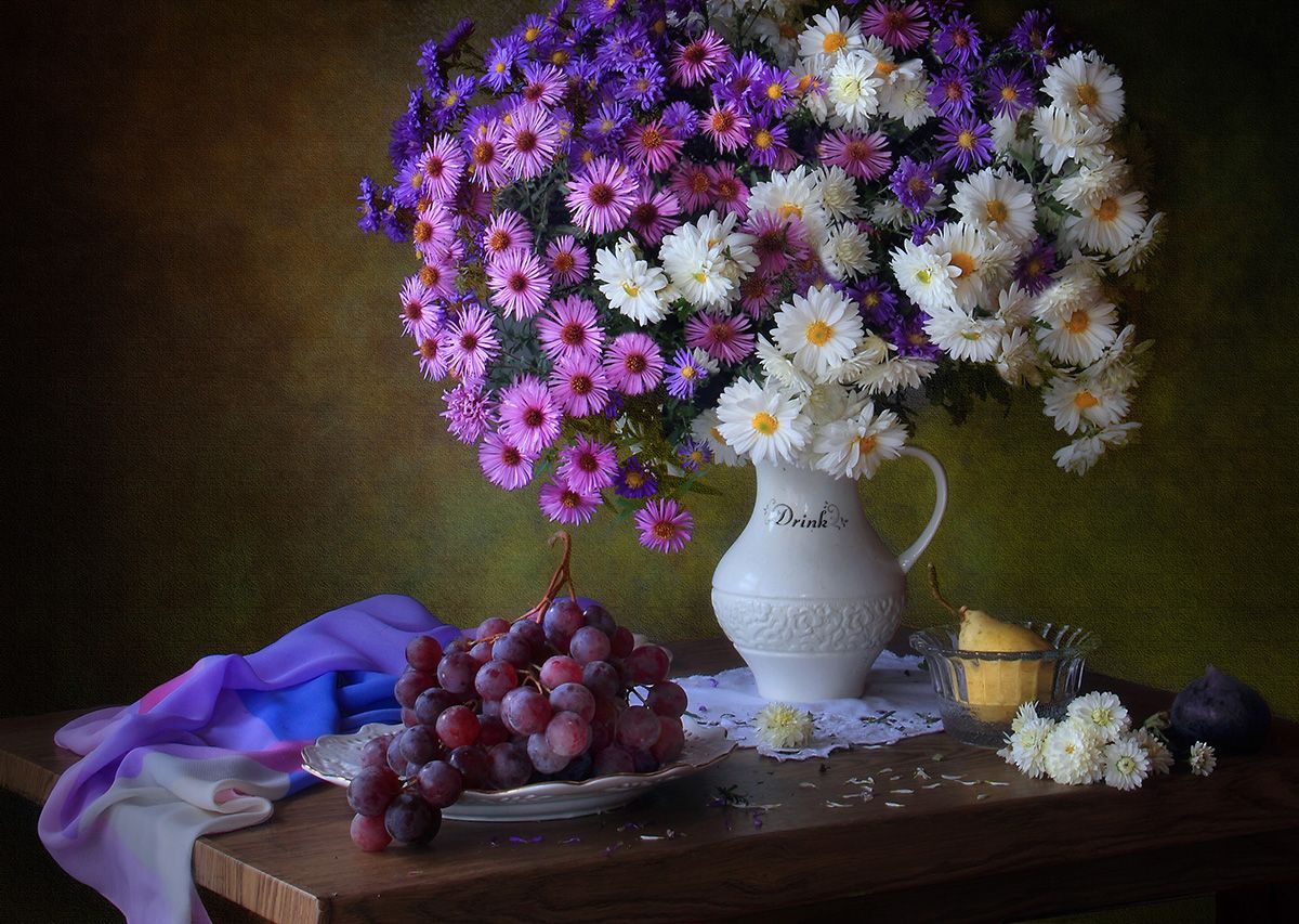 1x Still Life With A Bouquet Of Chrysanthemums And Grapes By Tatyana Skorohod Chrysanthemum Bloom Blossom Bouquet