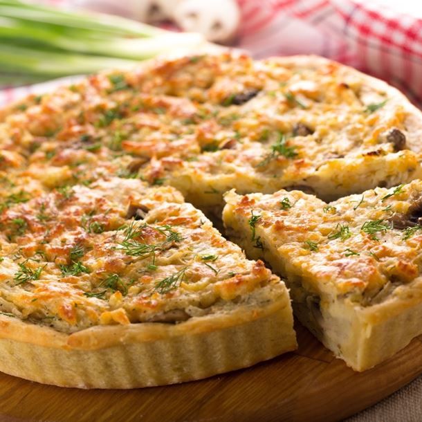 Quiche au fromage de chèvre et saumon | Receta | Tartas saladas, Tartas ...