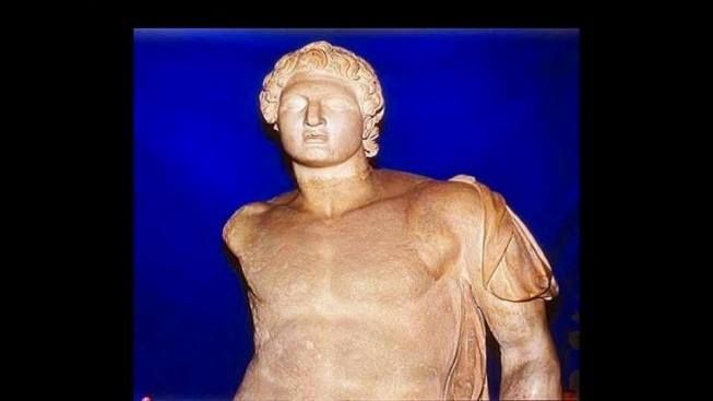 Statue Of Alexander The Great From Magnesia Manisa Alexander The Great Statue Buddha Statue
