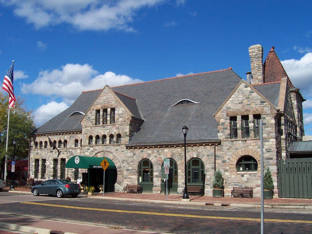 11 Famous Restaurants In Michigan That Totally Live Up To The Hype 11-famous-restaurants-in-michigan-that-totally-live-up-to-the-hype