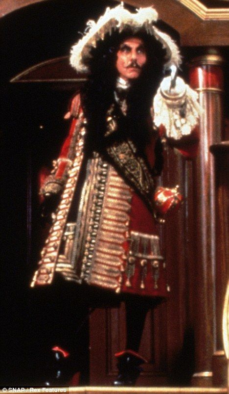 Hook movie, Captain hook, Captain hook costume