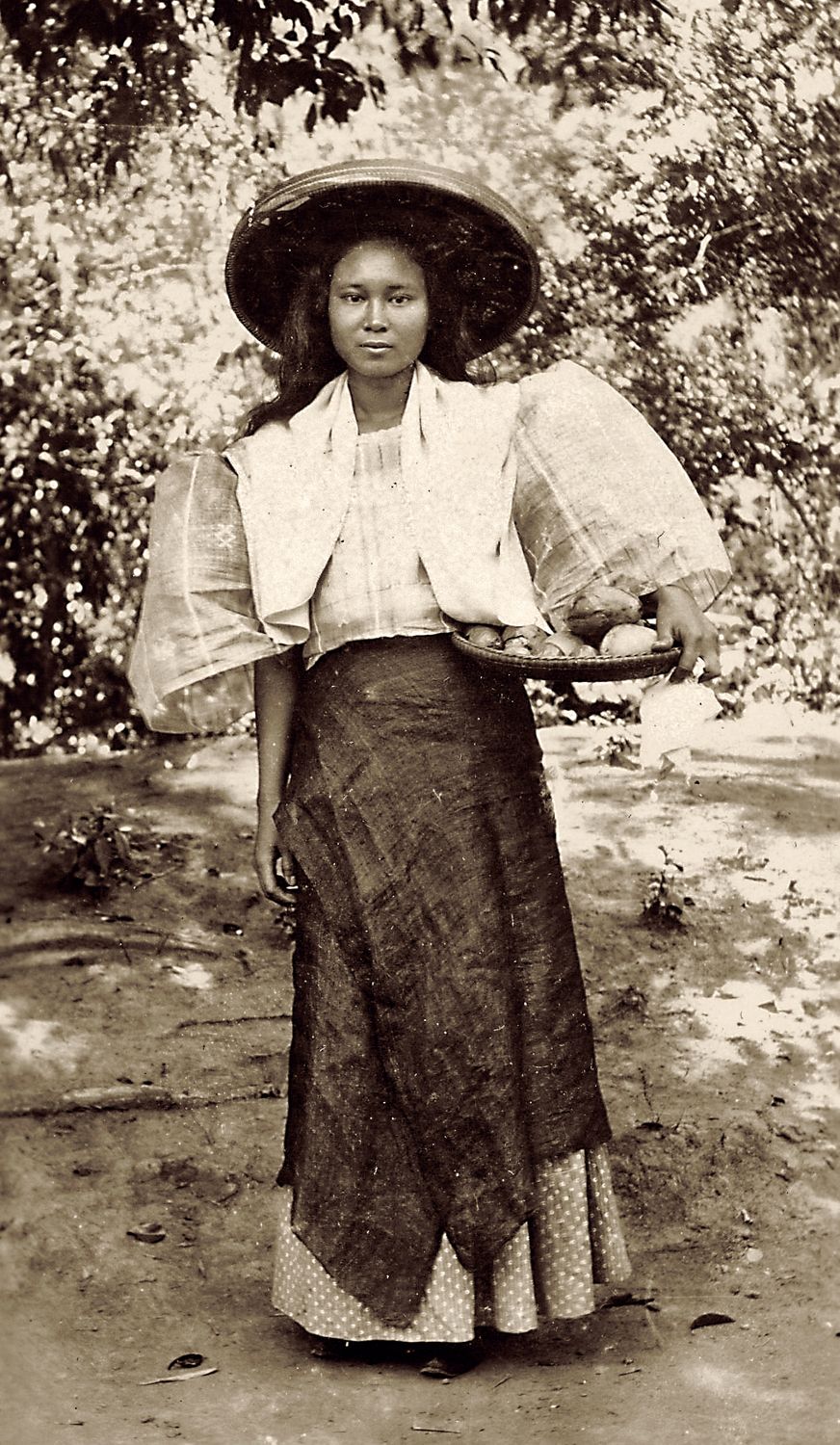 Filipina In Traditional Dress Usc Digital Library In 2022 Philippine