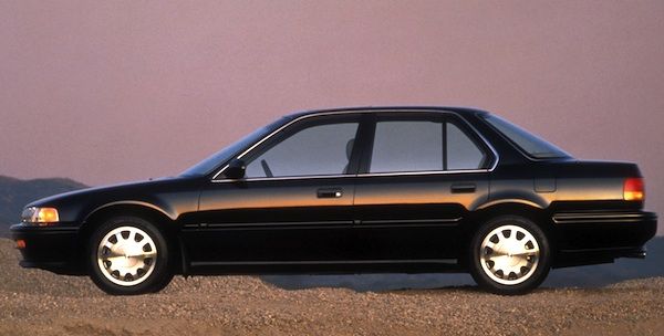 Solved How To Remove Door Panel Front Left 1990 1993 Honda Accord Ifixit