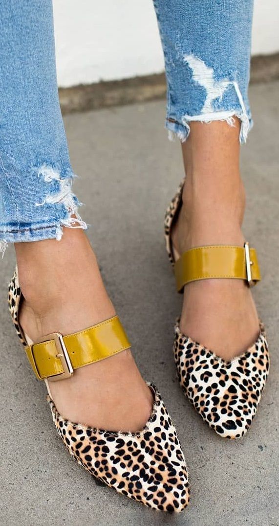 trendy flat shoes 2018