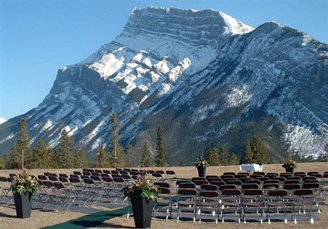 Wedding At Tunnel Mountain In Banff Alberta Gorgeous Wedding At Tunnel Mountain In Banff Alberta Gorgeous