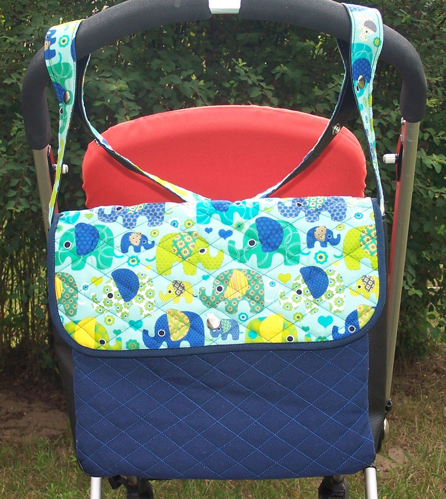 Stroller bag ,Elephanten print on a mint Taschen, Kinderwagentasche, Kinder wagen Stroller bag ,Elephanten print on a mint Taschen, Kinderwagentasche, Kinder wagen