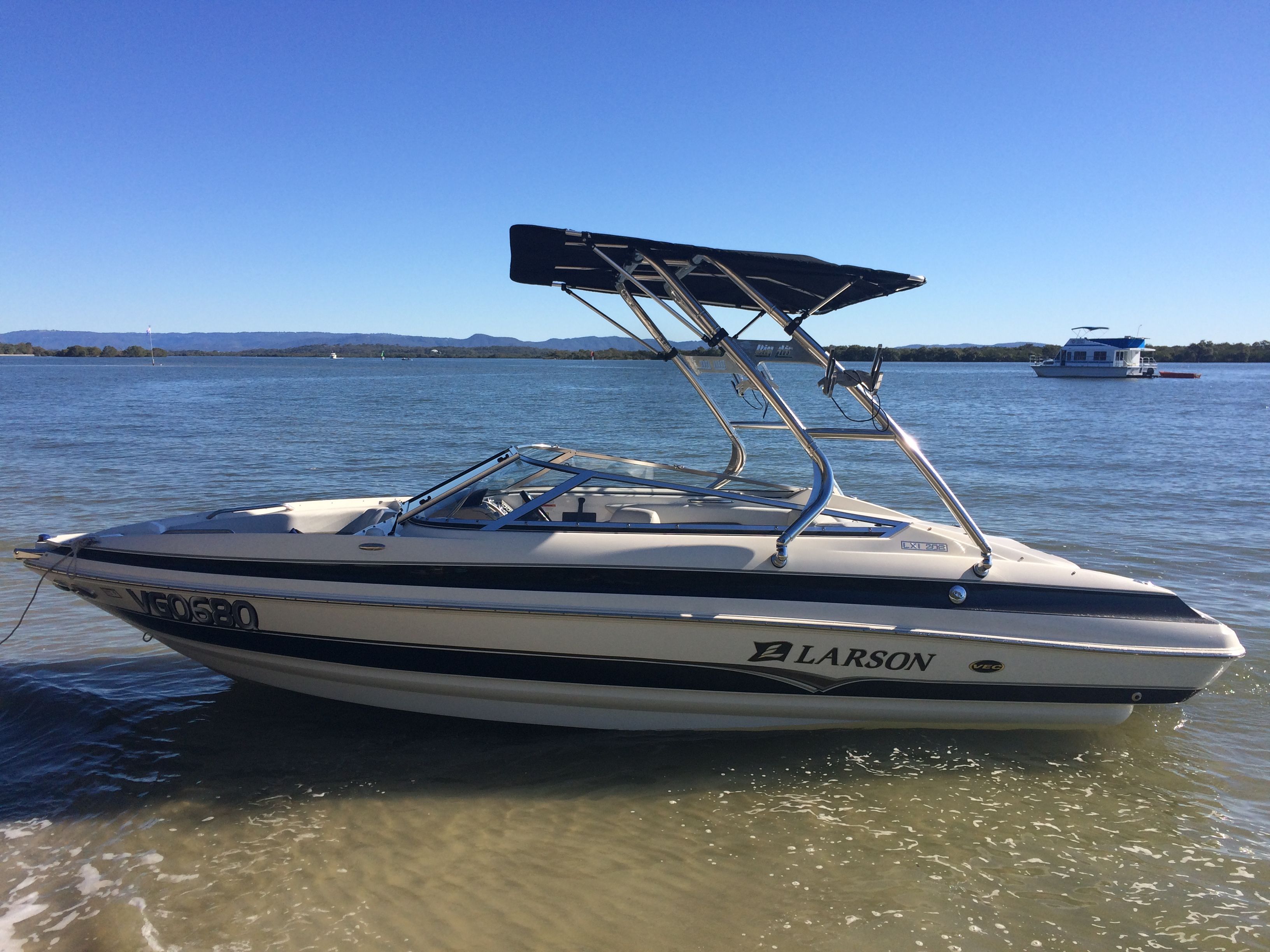 speed boat bimini top larson boat with a cuda tower and super shadow bimini speed boat bimini top larson boat with a cuda tower and super shadow bimini