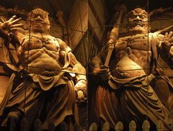 Perched Before And In Many Of Japan S Buddhist Temples Are Two Figures Agyō 阿形 And Ungyō 吽形 They Are Kongorikishi 金剛力士 Or Just Nio Statue Buddhist Shinto Perched Before And In Many Of Japan S Buddhist Temples Are Two Figures Agyō 阿形 And Ungyō 吽形 They Are Kongorikishi 金剛力士 Or Just Nio Statue Buddhist Shinto