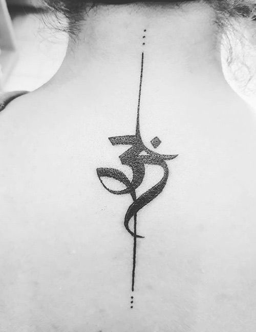 21 Best Small And Minimalist Tattoos That Are Absolutely Adorable Tattoo Designs And Meanings, Small Tattoo Designs, Tattoos With Meaning, Shiva Tattoo Design, Mandala Tattoo Design, Hindu Tattoos, Symbolic Tattoos, Neue Tattoos, Body Art Tattoos