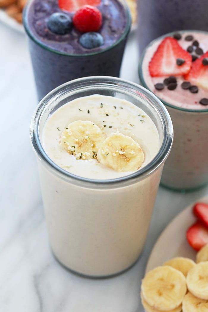 This Healthy Banana Protein Shake is packed with a short list of real ingredients and blended together to perfection! Boasting 16 g of protein per serving and oh so flavorful, this protein shake recipe will fuel your body post-workout or as a sweet treat. Enjoy! High Protein Fruit, Strawberry Protein Shakes, Banana Protein Shake, Healthy Protein Shakes, Vanilla Protein Shakes, Vanilla Protein Powder, Protein Shake Recipes, Healthy Drinks Smoothies