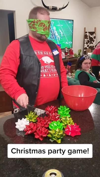 DIY Christmas Bow Game With Spatula How To Play The Holiday Bow Game pin-by-sofia-gagliano-on-comida-y-bebida-food-vids-pub-food-desert