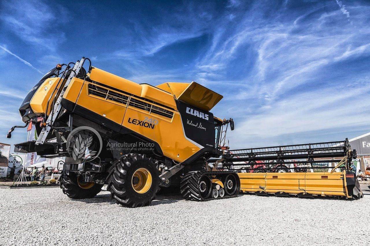 Claas Lexion 740 Farm Toy Display Farm Equipment American Farming